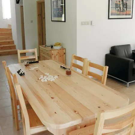 Casa vacanze Five Bedroom Holiday In Szolad *
